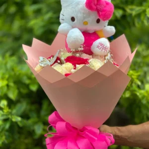 Bouquet en rosas con peluche Hello Kitty